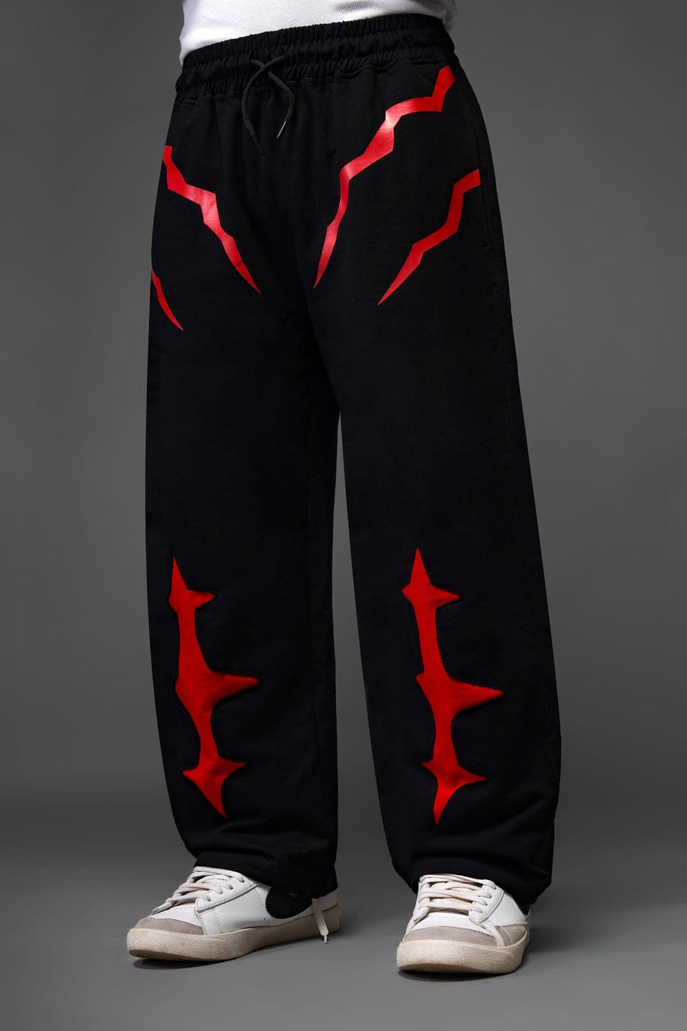 GLOID Modern Track Pants – Minimal Streetwear Joggers with Contemporary Fit